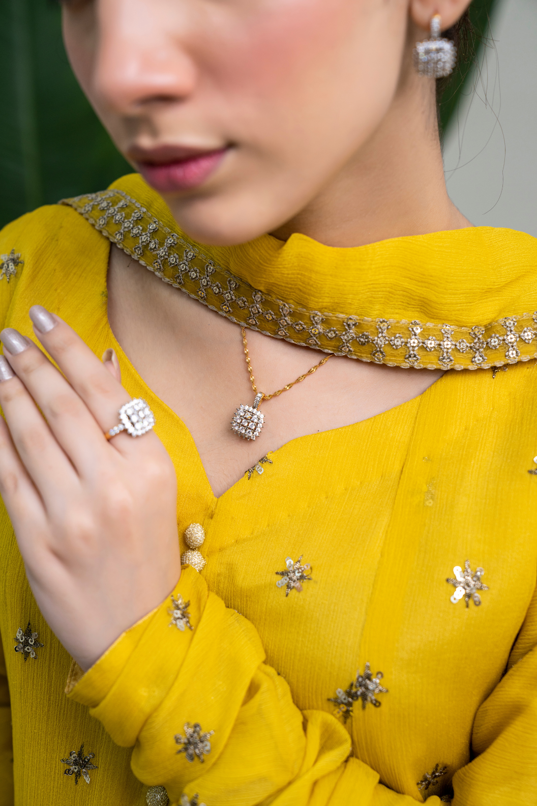 💎Diamond Cut Zircon Locket Set | 22K Gold Plated (1 year Warranty) | MK-385