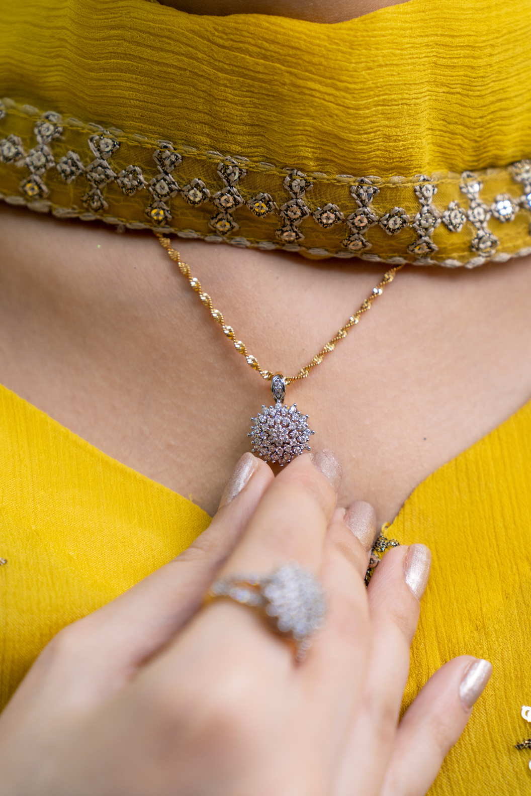 💎Diamond Cut Zircon Locket Set | 22K Gold Plated (1 year Warranty) | MK-305
