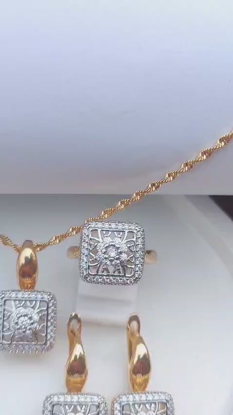 💎Diamond Cut Zircon Locket Set | 22K Gold Plated (1 year Warranty) |