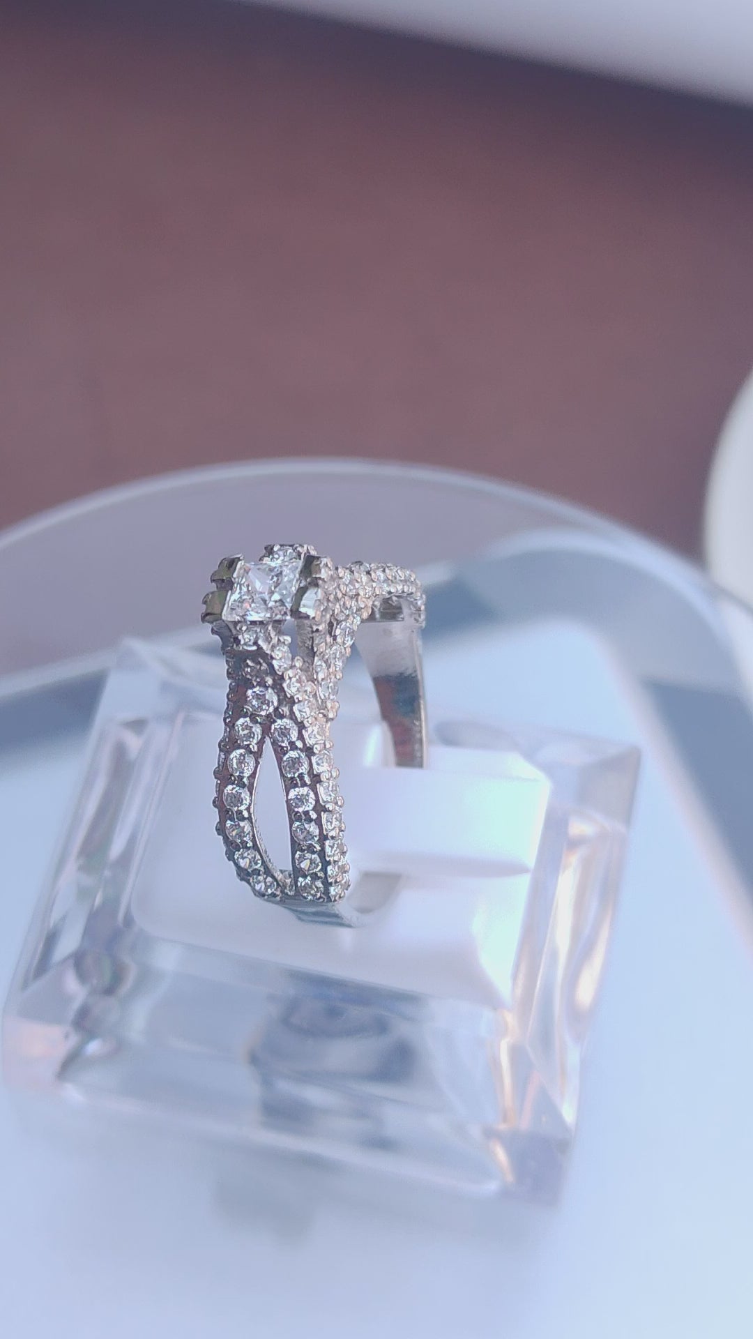 925 SILVER STERLING RING WITH MOISSANITE DIAMOND S14