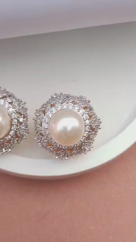 💎Diamond Cut Zircon Earrings | 22K Gold Plated (1 year Warranty) |