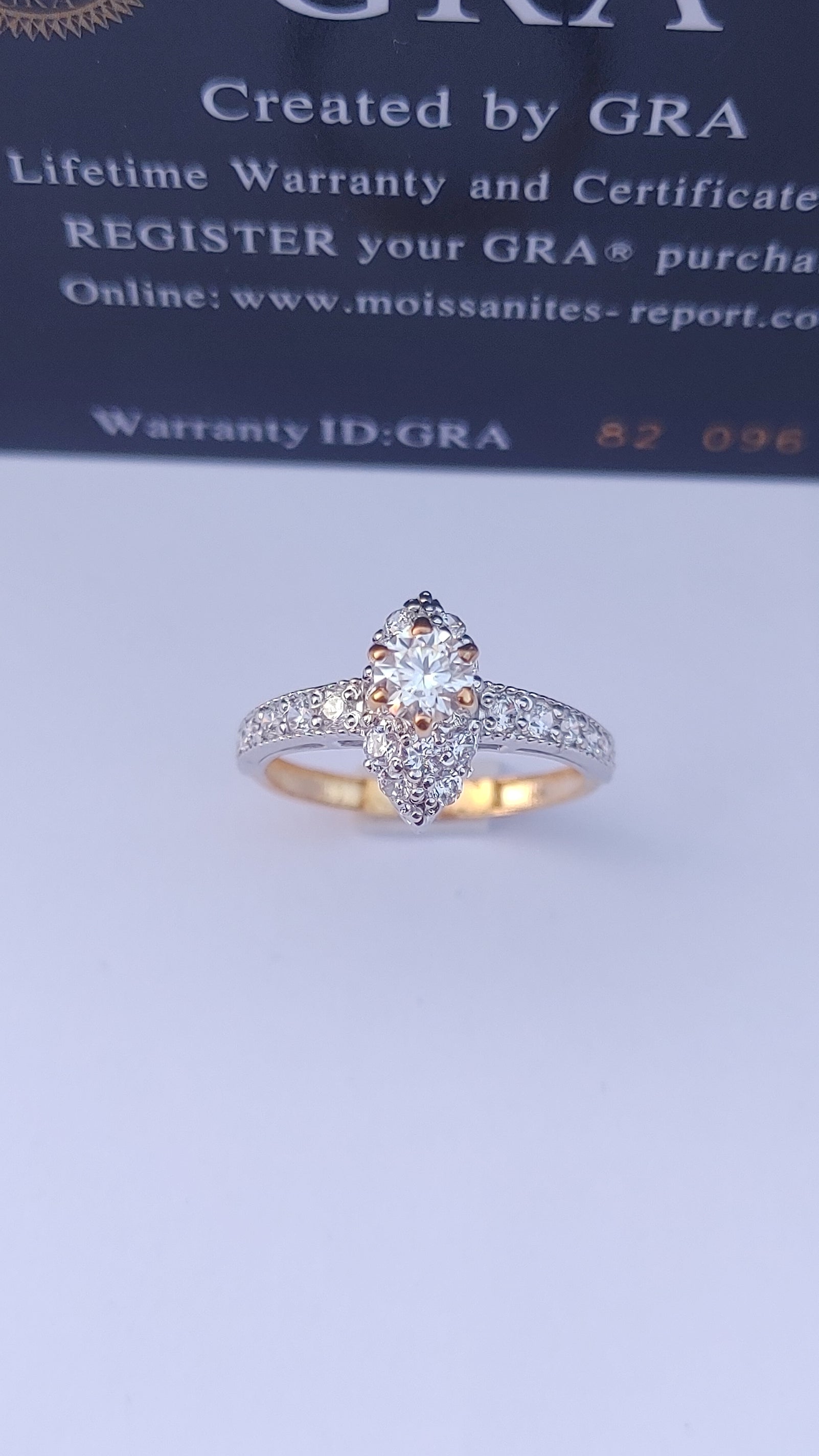 925 SILVER STERLING RING WITH MOISSANITE DIAMOND PAWNABLE AND LEGIT S16