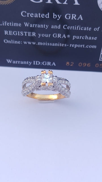 925 SILVER STERLING RING WITH MOISSANITE DIAMOND  S10