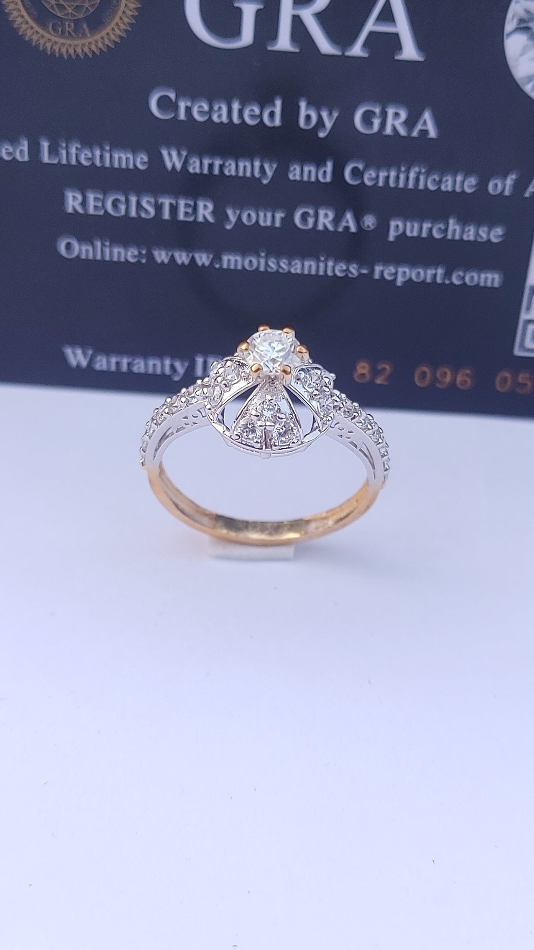 925 SILVER STERLING RING WITH MOISSANITE DIAMOND S15