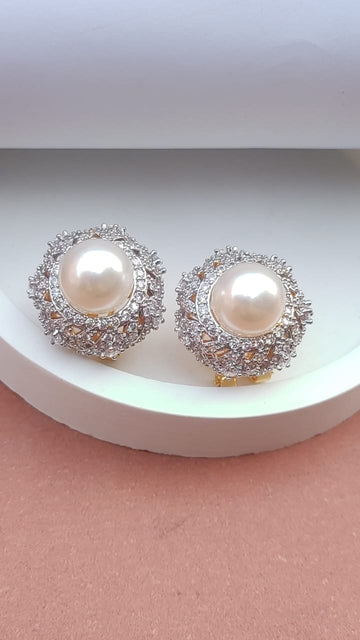 💎Diamond Cut Zircon Earrings | 22K Gold Plated (1 year Warranty) |