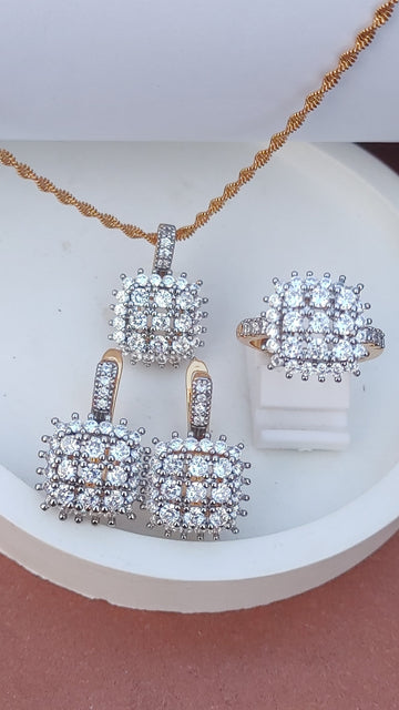 💎Diamond Cut Zircon Locket Set | 22K Gold Plated (1 year Warranty) | MK-385