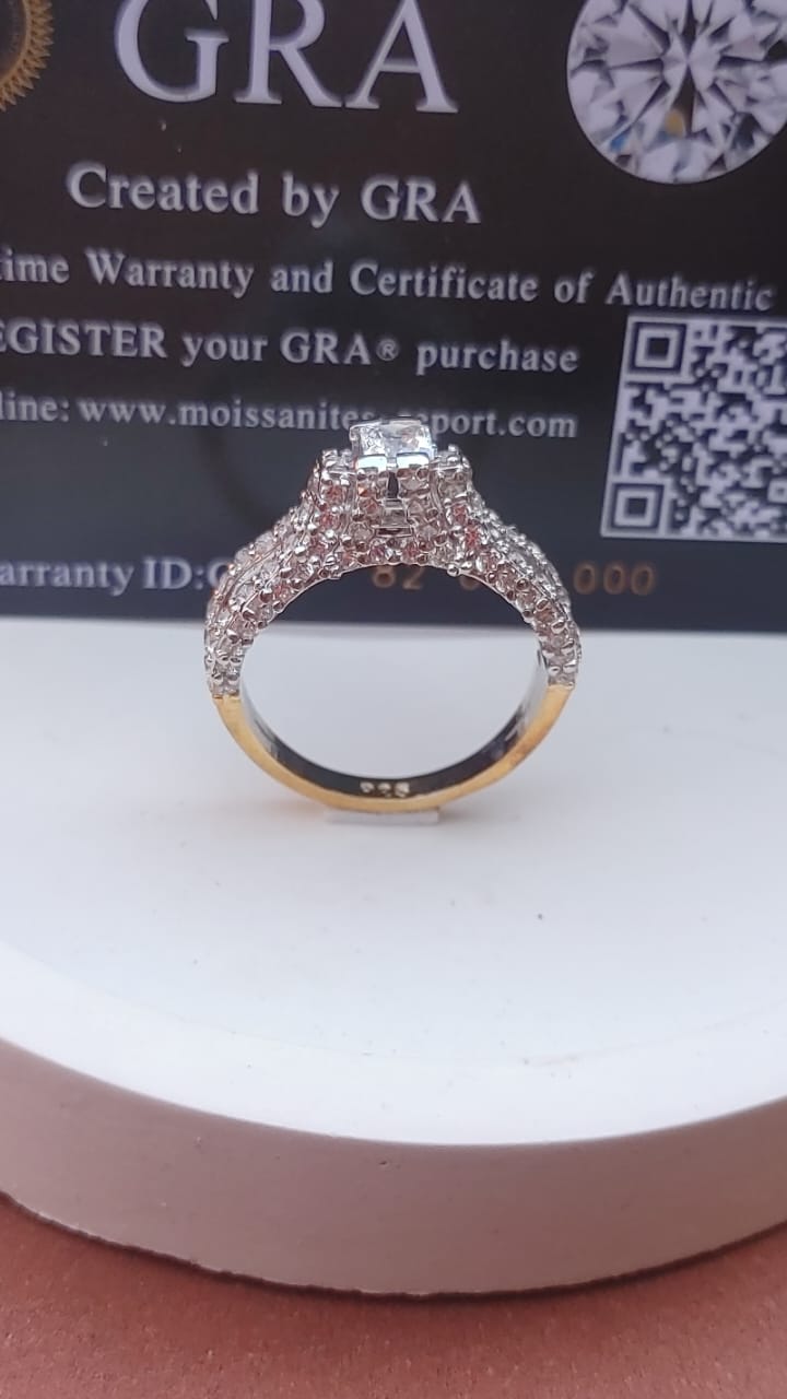 925 SILVER STERLING RING WITH MOISSANITE DIAMOND S14